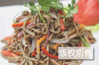 酸辣炝薇菜