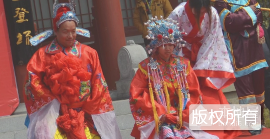 东路庐