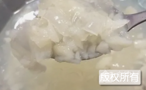 雾露银耳包
