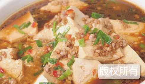 鱼头炖豆腐