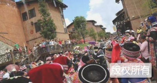 彝族传统婚俗