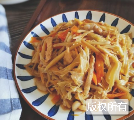 肉丝黄花菜