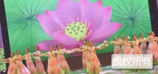 莲池舞