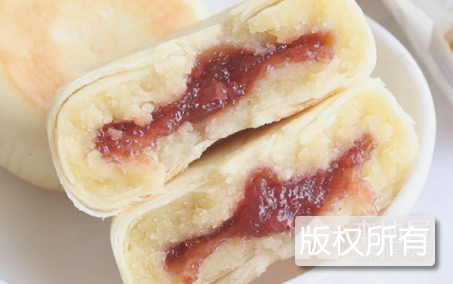 南荠草莓饼