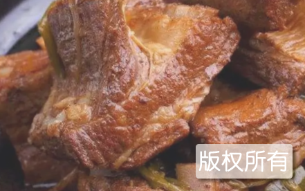 家常排骨饭