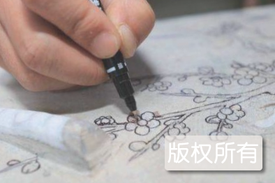 玉龙化石雕刻