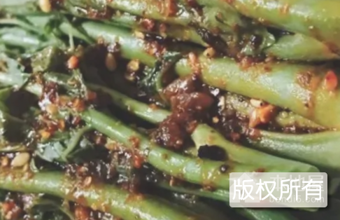 凉拌香椿