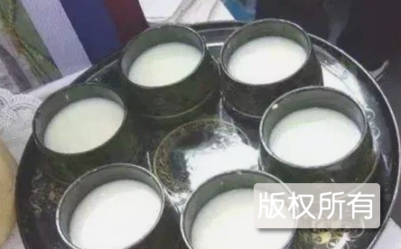 阿巴嘎旗马奶酒