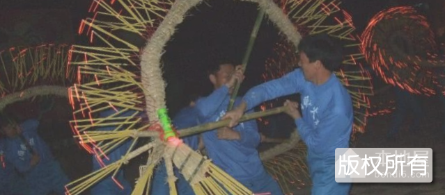 南雄香火龙