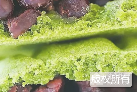 抹茶红豆粄