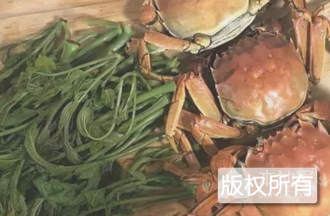 彤蟹