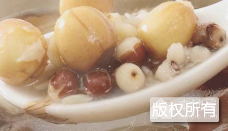 芡实米鸡汤