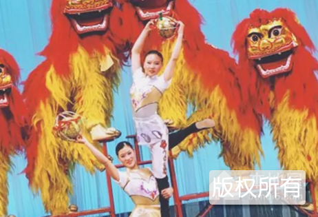 高台狮子舞