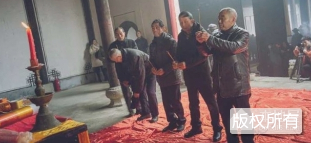 茅坦杜祭茅镰
