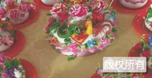湖东面塑