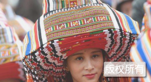 贺州瑶族服饰