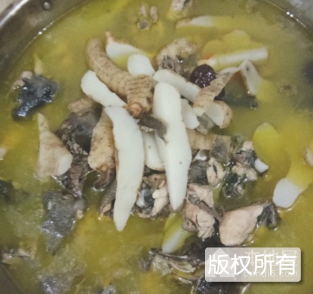 清炖越鸡