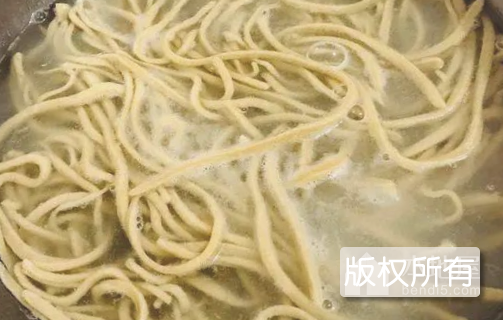 拨面条