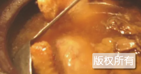民间瓦缸煨汤