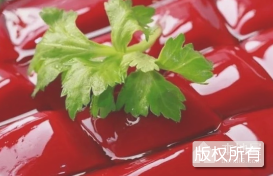 鸭蛋清鸭血