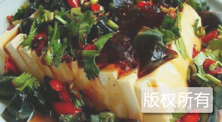 皮蛋豆腐