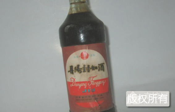 丹阳封缸酒