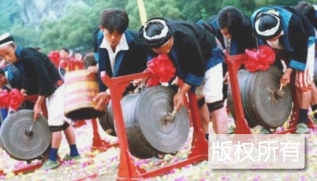 广南铜鼓舞