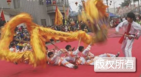 调顺草龙舞
