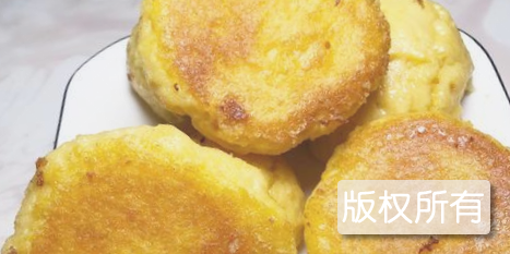 豆渣玉米面饼子