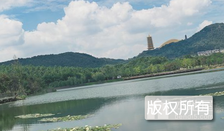南京牛首山踏春习俗