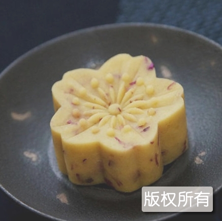 玫瑰绿豆糕