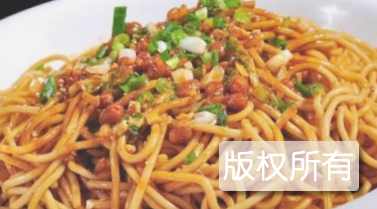 信阳热干面