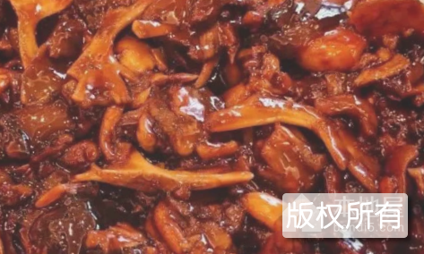 火臆金鸡