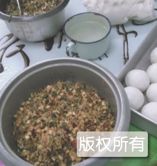 吉隆粘米蔬