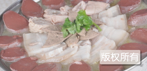 氽白肉血肠