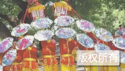 赣县云灯