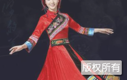 隆林彝族服饰