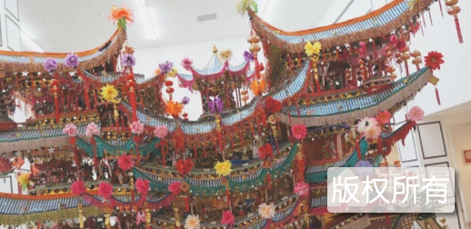 首饰龙