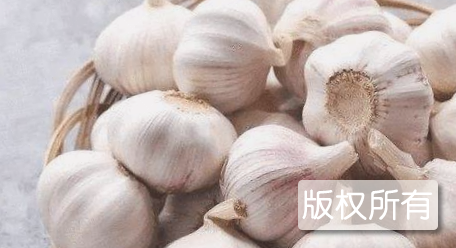 大蒜，生姜、白芷