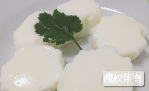 鲜奶冻