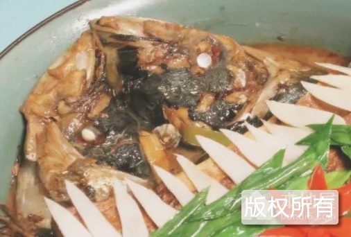 拆烩鱼头