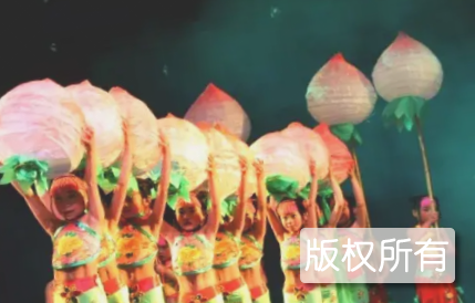 桃子龙舞
