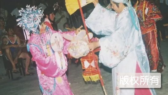 谈庄秧歌灯
