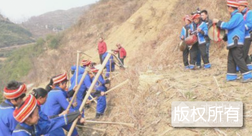 土家族挖土锣鼓歌