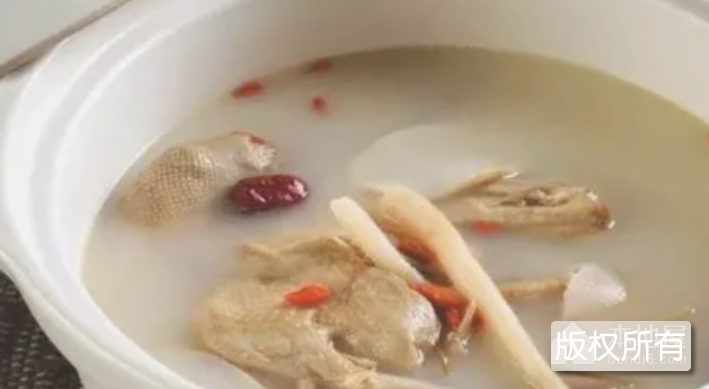 火麻仁炖土鸡